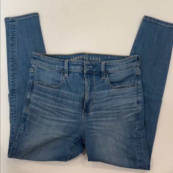American Eagle Outfitters Women's Light Blue super hi-rise Jegging crop - Picture 1 of 5
